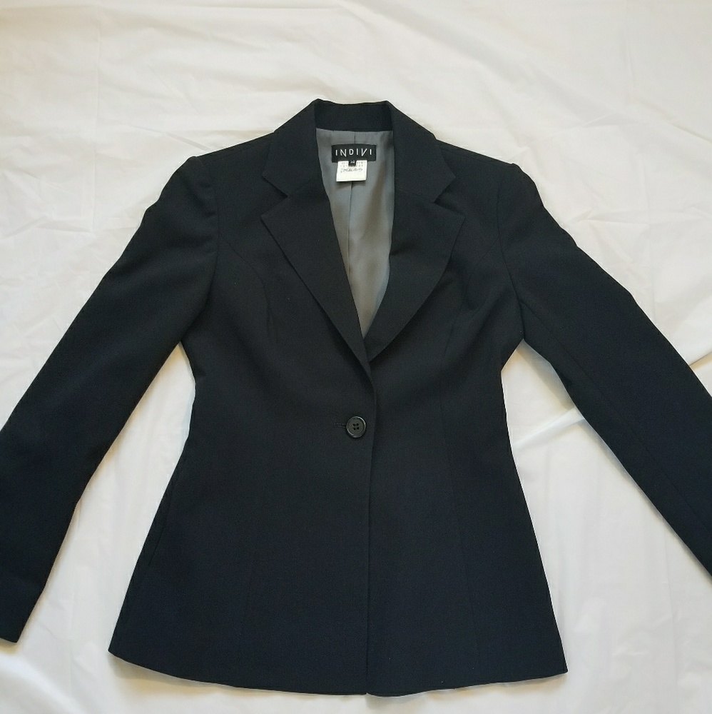 INDIVI Black Blazer